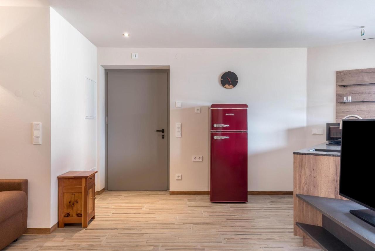 Aumia Apartment Rubin Fiè Buitenkant foto